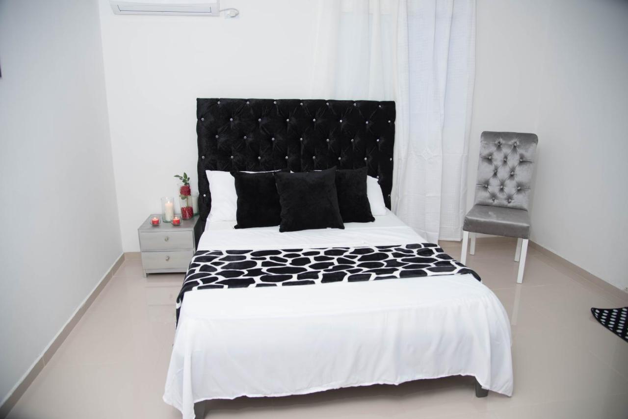 Hotel Platinum Barranquilla บาร์รังกีญา ภายนอก รูปภาพ