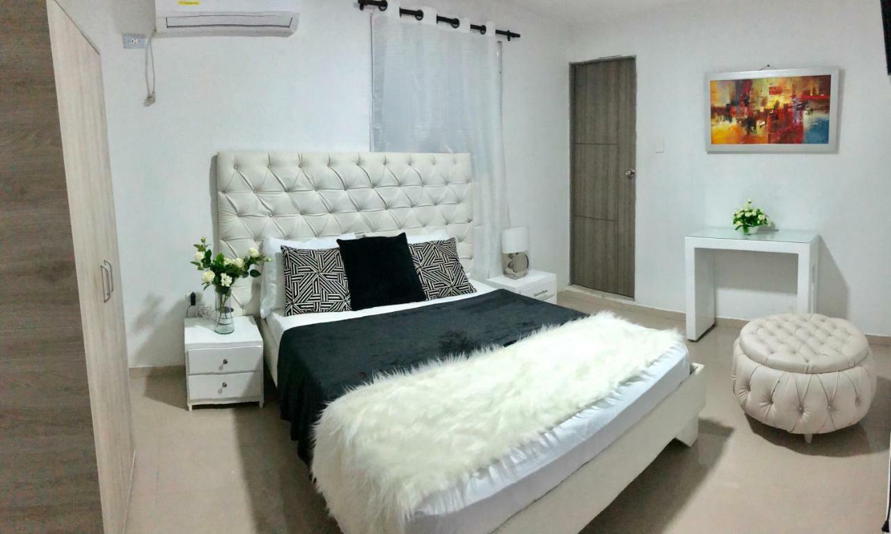 Hotel Platinum Barranquilla บาร์รังกีญา ภายนอก รูปภาพ