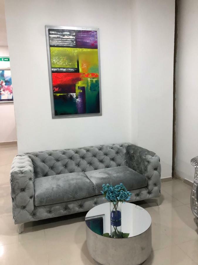 Hotel Platinum Barranquilla บาร์รังกีญา ภายนอก รูปภาพ